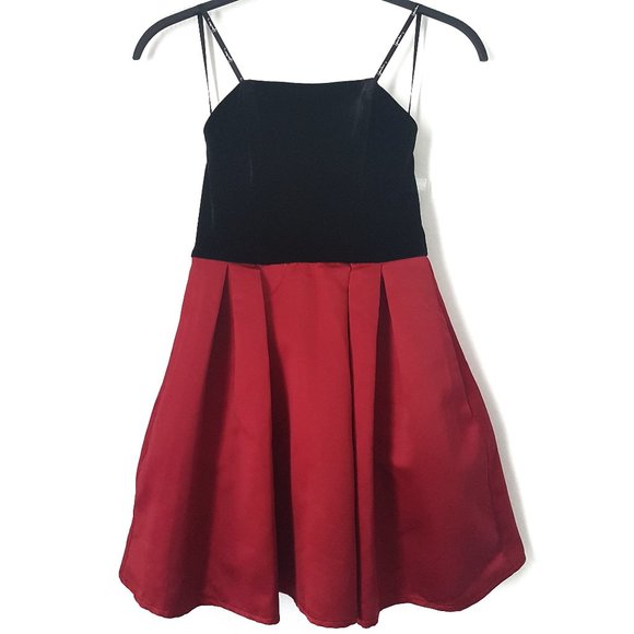 Speechless Juniors Black/Red Dress, Size 3  - NWT - Picture 1 of 13